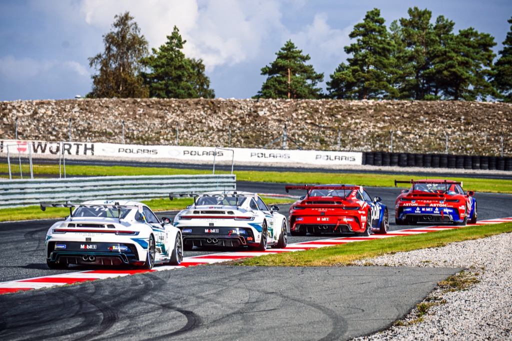 Gustav Krogh tilbage på Carrera Cup-podiet i Norge. 
(Foto:  Porsche Carrera Cup Scandinavia)